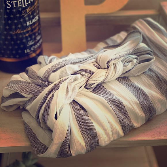 Romper - Picture 2 of 3